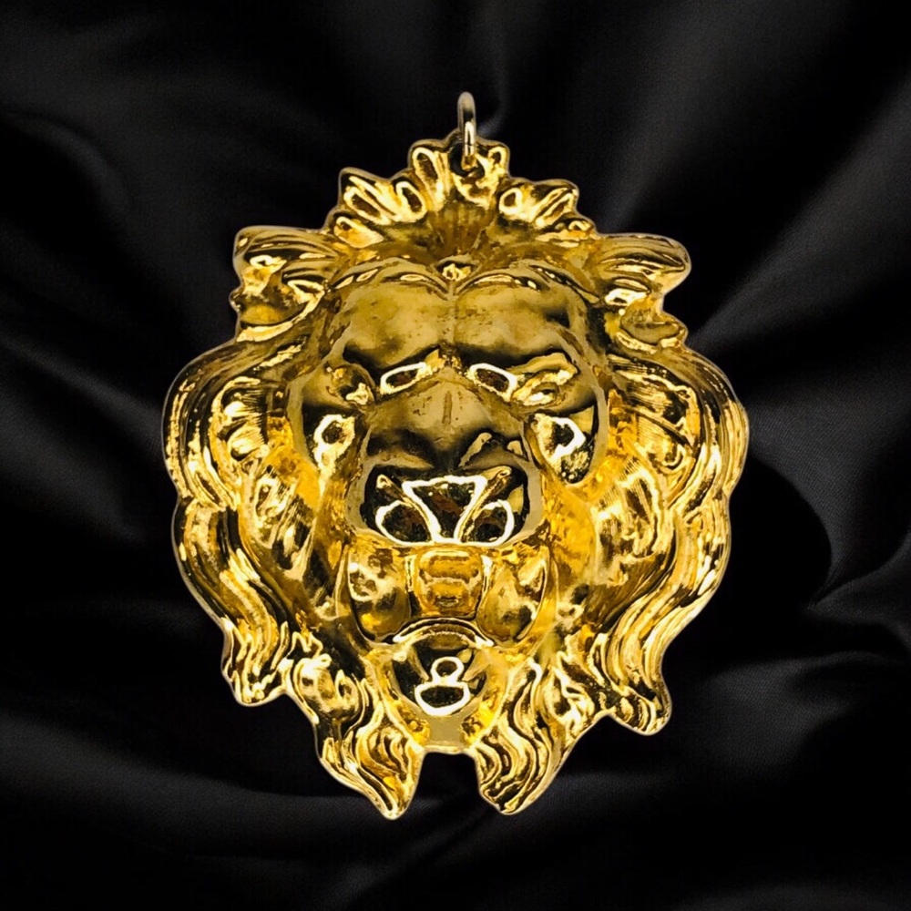 Vtg 70s NAPIER Large 3D Lion Head Pendant Brass Goldtone Statement for Necklace